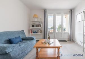 Appartement plein de charme avec vue sur mer