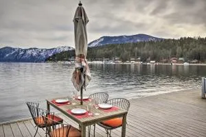 Serenity at Scenic Bay Floating Cottage with Views! - Bayview