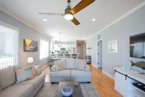 Cool Corner - 基洼岛