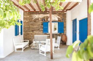 Serenity home in mesi village (middle of island) Tinos Greece