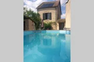 La Dolce Vita des Hautes Côtes - Pernand-Vergelesses