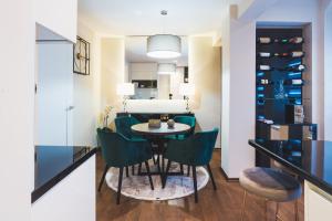 Majestic Apartment