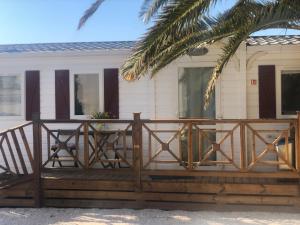 Campings FLAMANTS ROSES 1 pers 6 : photos des chambres