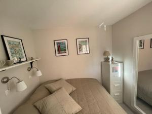 Nyrenoverad lägenhet med havsutsikt