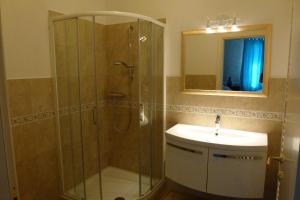 Deluxe Double Room with Balcony and River View