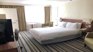 Standard Double Room - Disability Access room in Holiday Inn Ipswich an IHG Hotel