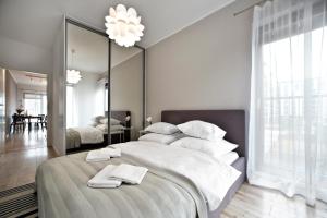 2 Bedrooms PRZASNYSKA P&O Serviced Apartments