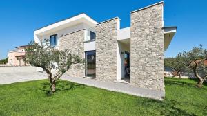 Villa Dolcea by Villas Holiday