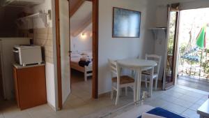 Galini Studios & Apartments-Adults only