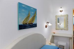 Veletas Rooms Milos Greece