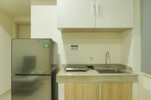 Brand New and Modern 2BR Meikarta Apartment By Travelio