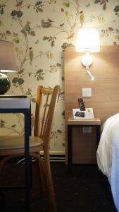Hotels Logis Hotel & Restaurant - Le Saint-Louis : photos des chambres