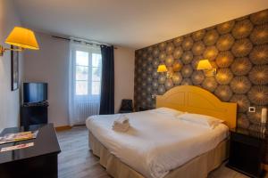 Hotels Hotel Restaurant Plaisance-Piscine couverte et chauffee- Proche Sarlat- : photos des chambres