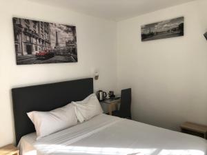 Hotels Hotel de Bordeaux : Chambre Simple Supérieure