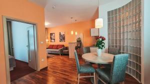 Classic Apartment Plus room in Hotel Crocus