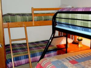 Two-Bedroom Townhouse room in Two-Bedroom Deluxe Unit #126 by Escape For All Seasons Bus Lic #23546