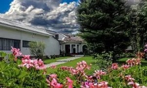 Hotel Colomba - Уарас