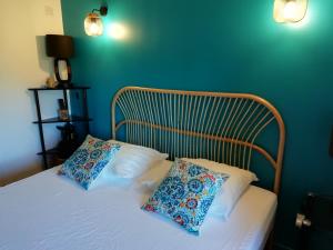 B&B / Chambres d'hotes A la Maison d'Hotes : Chambre Lit Queen-Size - Vue sur Jardin