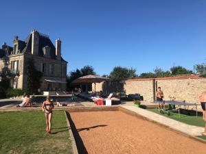 B&B / Chambres d'hotes Le Chateau des Tourelles en Vendee : photos des chambres