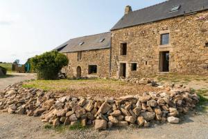 Maisons de vacances La Ferme du golf, gite atypique et artistique : photos des chambres