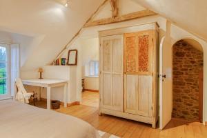 Maisons de vacances Le Petit Tertre - charmante maison entre terre et mer - St Lunaire : photos des chambres