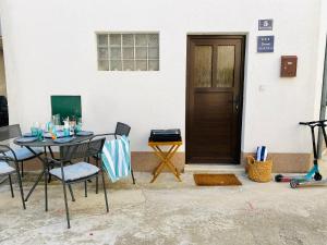 Family house KAŠTELA HOME between Split and Trogir