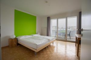 Double Room with Balcony room in Nyon Hostel