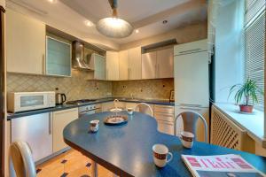 Apartments with three rooms on Shevchenko blvd