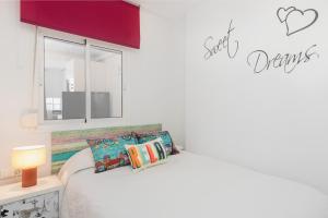DANA I Eurogolf, vistas, wifi, piscina y parking