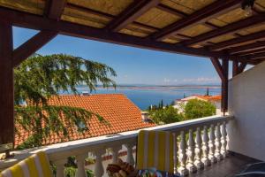 One-Bedroom Apartment in Crikvenica LX