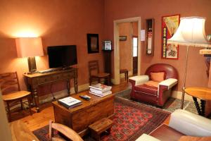 North Adelaide Heritage Cottages & Apartments