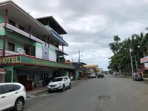 REFF HOTEL - Botabite