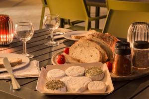 Zenao Appart'hotels Villeneuve-les-Avignon : photos des chambres