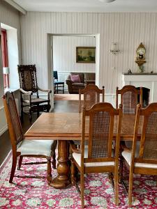 Three-Bedroom Apartment room in Börsen Annex
