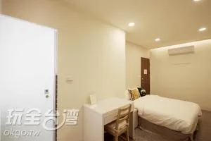 水道头咖啡民宿 - Dongshi