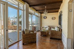 Waou Deluxe Cottage Titulcia