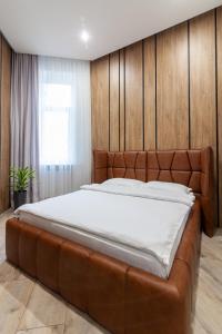 Royal VIP Apartment on Leontovicha 5