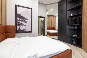 Royal VIP Apartment on Leontovicha 5