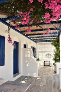 Bungalows Marina Paros Greece