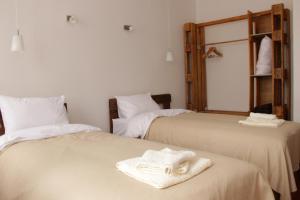 Standard Twin Room room in Forest Way Guest House