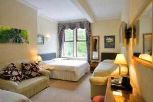 Family Room room in Ilkley Riverside Hotel