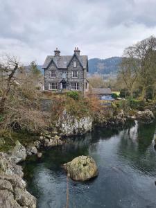 Bryn Afon - Ubytování bez kategorie ve městě Betws-y-Coed