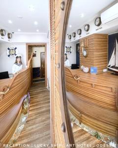 Lucky Ship Art Hotel