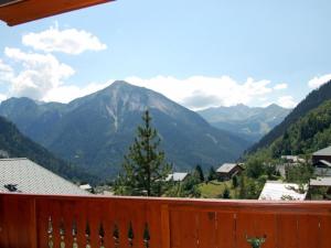 Appartements Luxurious,detached holiday home with three bathrooms and parking : Appartement 5 Chambres