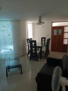 ALQUILO APTO X DÍAS AMOBLADO EN EL RODADERO