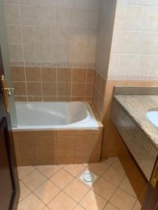 Al Manar Hotel Apartments