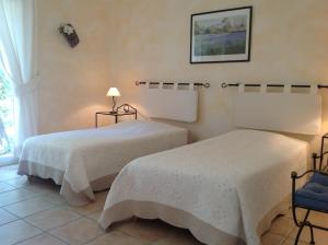 B&B / Chambres d'hotes Le Clos des Cigales : photos des chambres