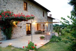 VILLA CASE DARNO Tuscany, cool dreams in the uncontaminated nature, pool, pets allowed