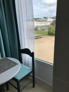 Appartements BELLE VUE MER STUDIO PISCINE : photos des chambres