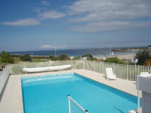 Appartements BELLE VUE MER STUDIO PISCINE : photos des chambres